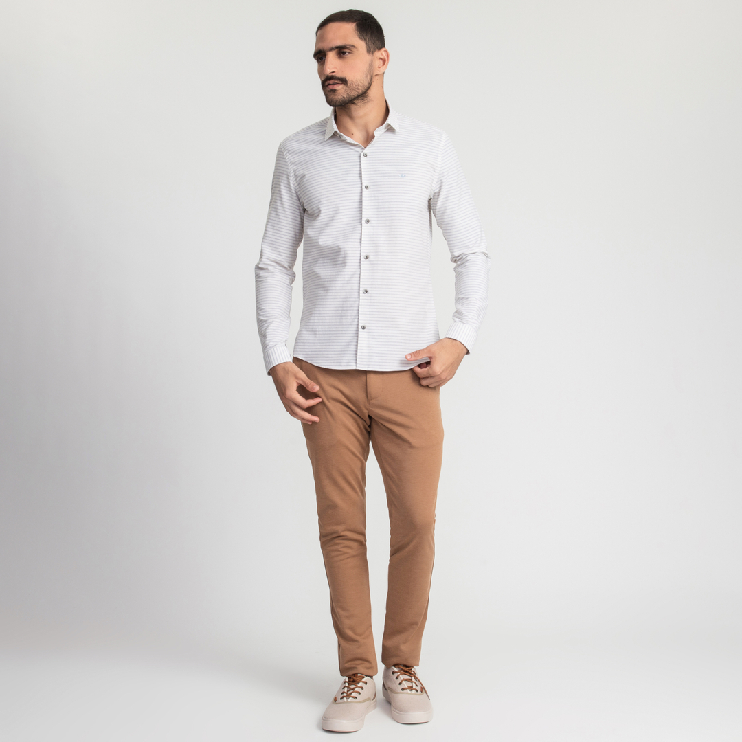 5 ideias de look com camisas masculinas de manga longa