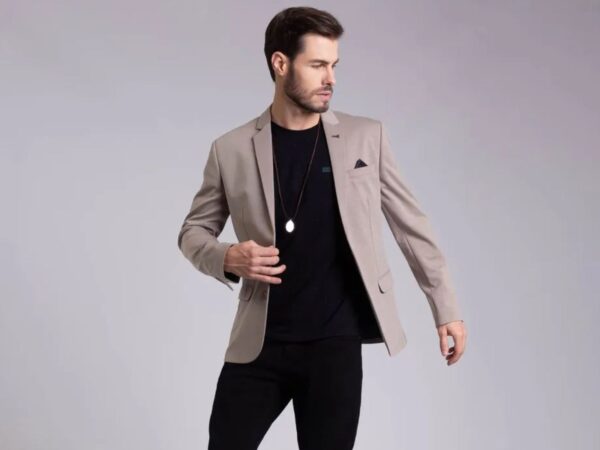 Como escolher o blazer masculino para usar com calça jeans?