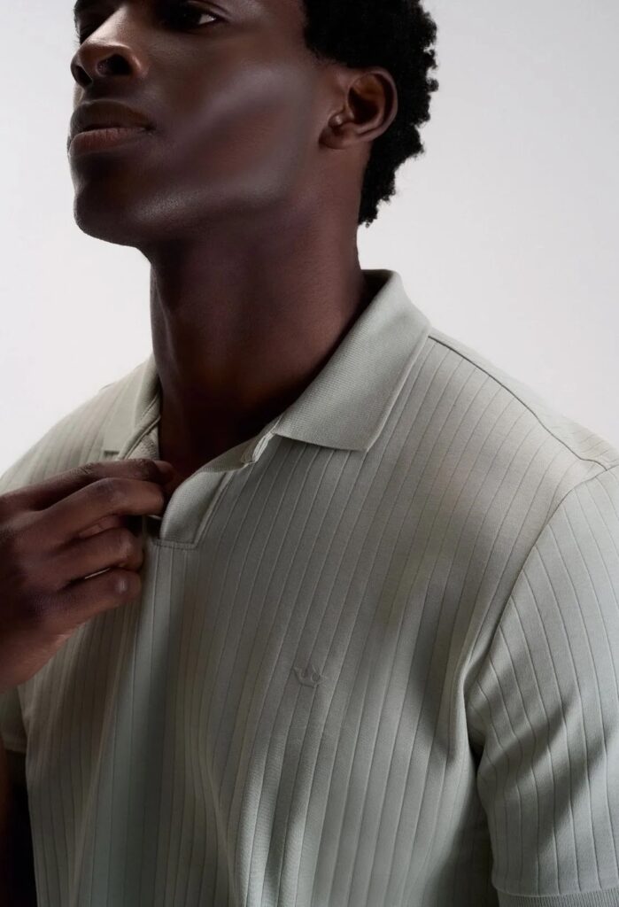 homem veste polo masculina
