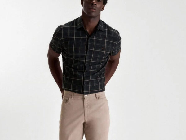 Calça de sarja masculina​: guia completo para usar com estilo