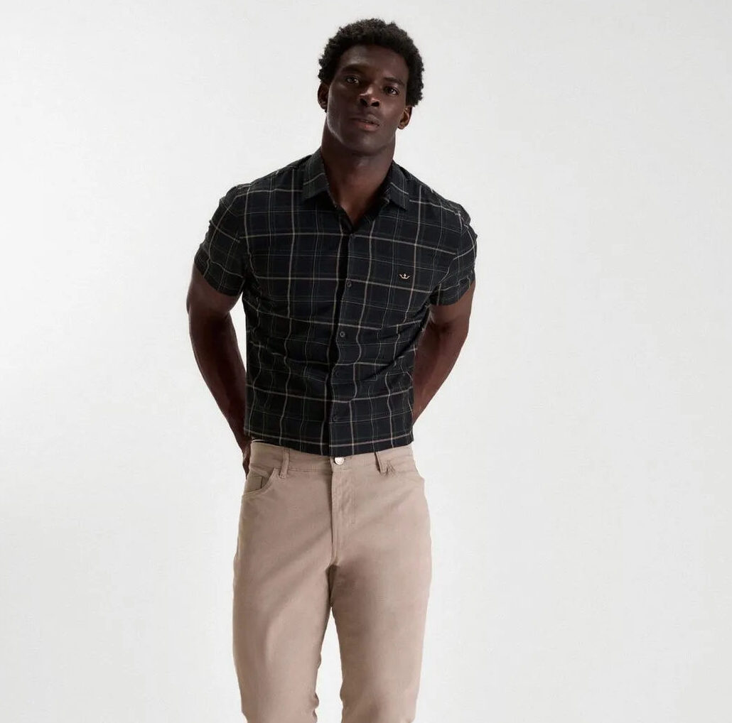 Calça de sarja masculina​: guia completo para usar com estilo